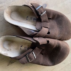 Brown Birkenstock Slides/Clogs